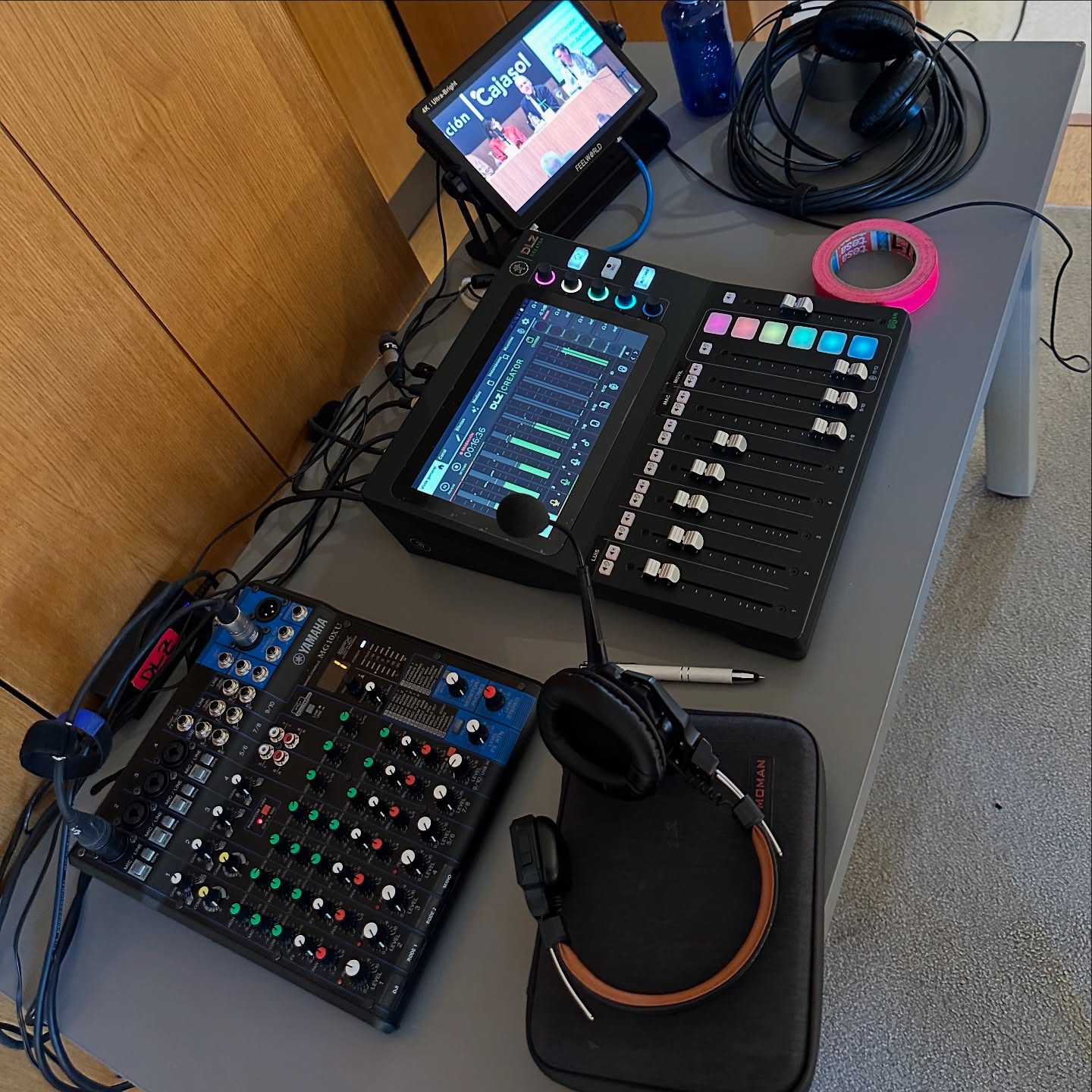 📢 ¡Haz que tu evento suene como nunca! 🎶
¿Buscas el mejor sonido para tu boda, fiesta o evento en Cádiz?
En AlquilerSonidoCádiz, te ofrecemos equipos de alta calidad para que la música se sienta y se escuche a lo grande.

🎛️ Equipos profesionales: Altavoces potentes, mesas de mezclas y micrófonos de alta fidelidad.
🎉 Para todo tipo de eventos: Bodas, cumpleaños, conciertos, conferencias y mucho más.
🚚 Servicio a domicilio: ¡Nos encargamos de todo! Instalación, pruebas de sonido y recogida.

🔥 ¡Reserva ahora y asegura el mejor sonido para tu evento! 🔥

📲 Contáctanos por mensaje directo o visita nuestra web (link en bio).
📍 Disponible en Cádiz y alrededores.